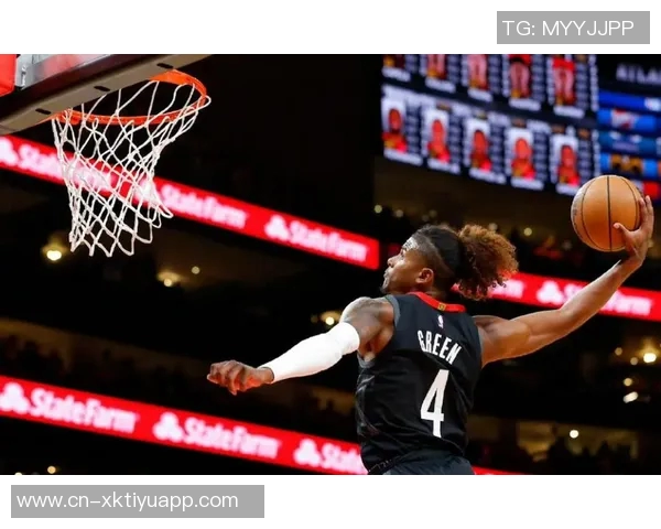 杰伦盛赞米诺特具备理想侧翼特质展现出野兽般的尺寸与运动能力