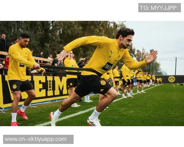 四大豪门争抢阿尔克马尔19岁中场新星斯米特 四大豪门争抢阿尔克马尔19岁中场新星斯米特