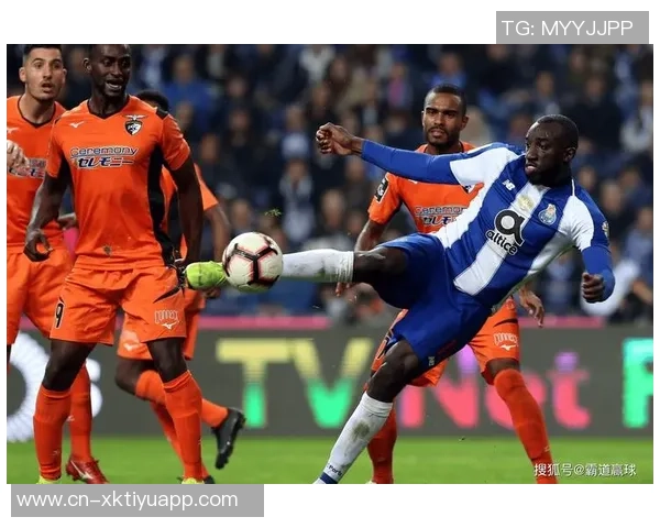 巴黎斯基拉关注波尔图右后卫阿尔贝托科斯塔有意今夏引进他