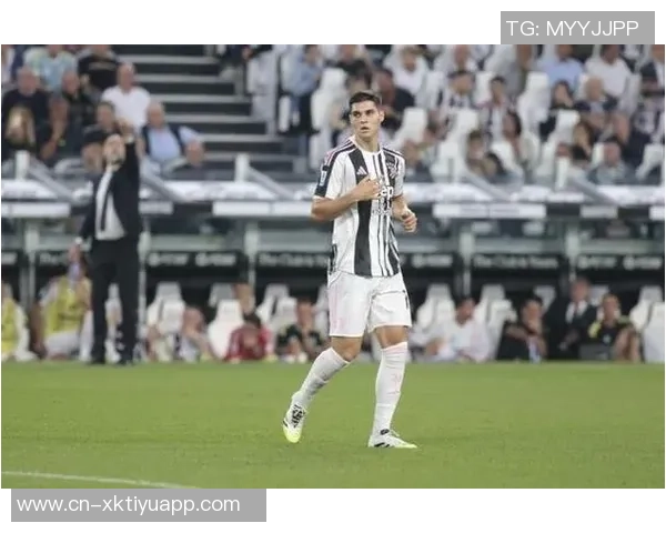 斯基拉透露罗马为切利克提供至2029年合同尤文有意引进球员 斯基拉透露罗马为切利克提供至2029年合同尤文有意引进球员